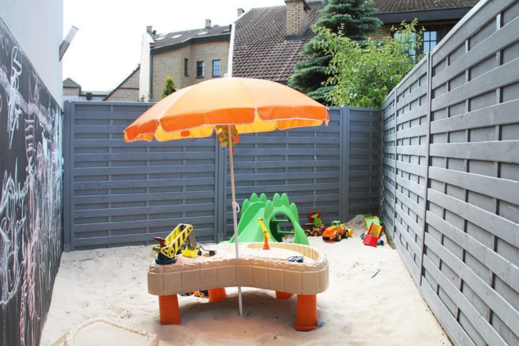Ekonomiczne- Male Pokoje Goscinne Dask Holiday Łeba Exteriör bild